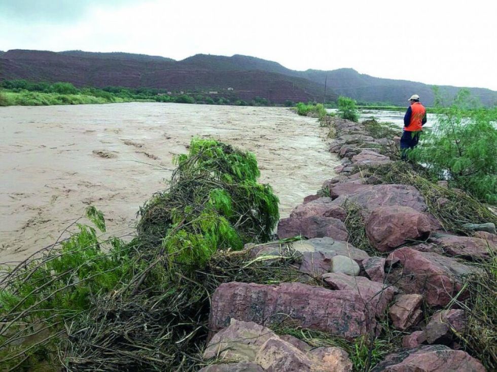 Alertan desbordes de ríos para el fin de semana 