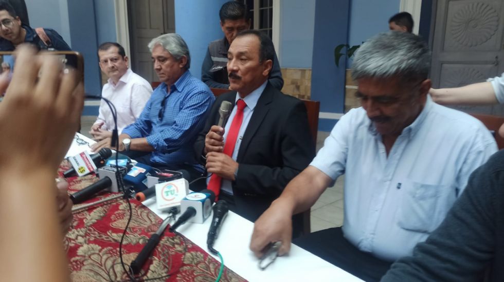 Tras imputación, Cuellar ve que buscan “acallar” a la oposición 