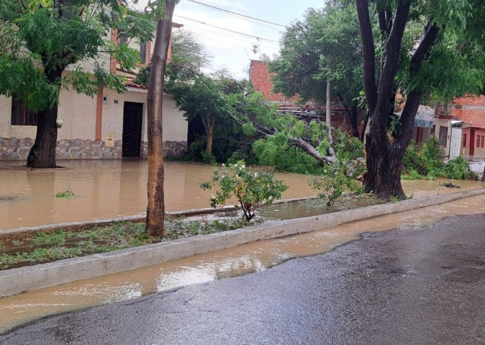 Tarija registra lluvias con viento y granizo