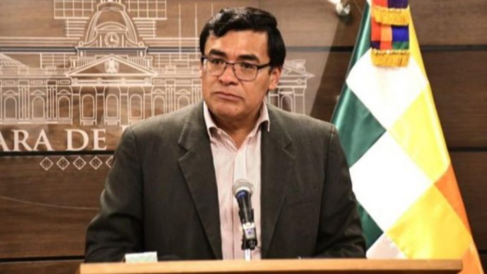 Diputados rechazan dotación de tablets