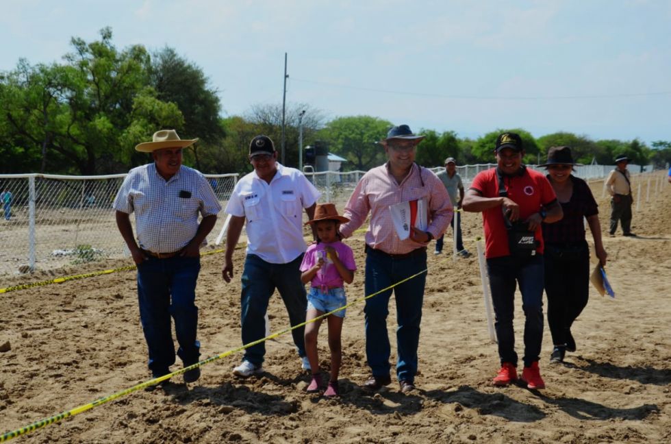 Gobernación cerró una exitosa Exposur 2023 con carreras cuadreras y la participación 8 studs
