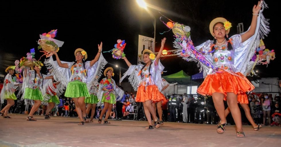 Lío pone en riesgo postulación de la Fiesta de Comadres a la Unesco