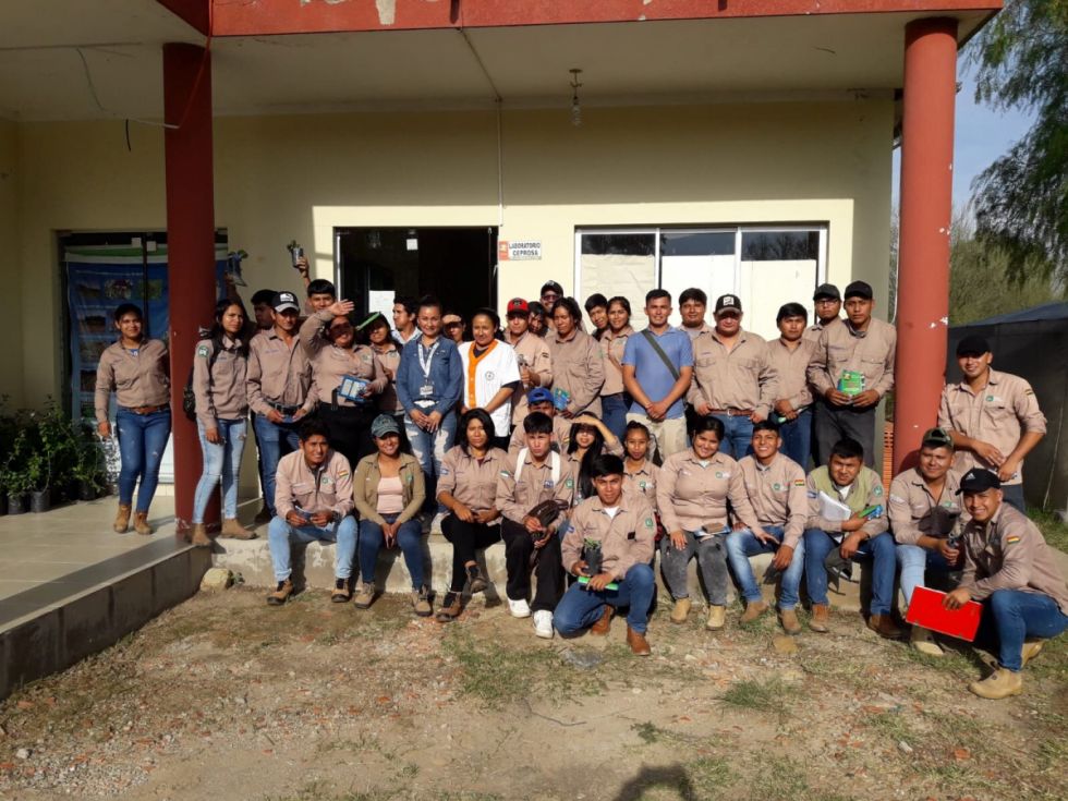 El Sedag recibió a estudiantes de la Carrera Agropecuaria del Instituto Tecnológico de Yacuiba