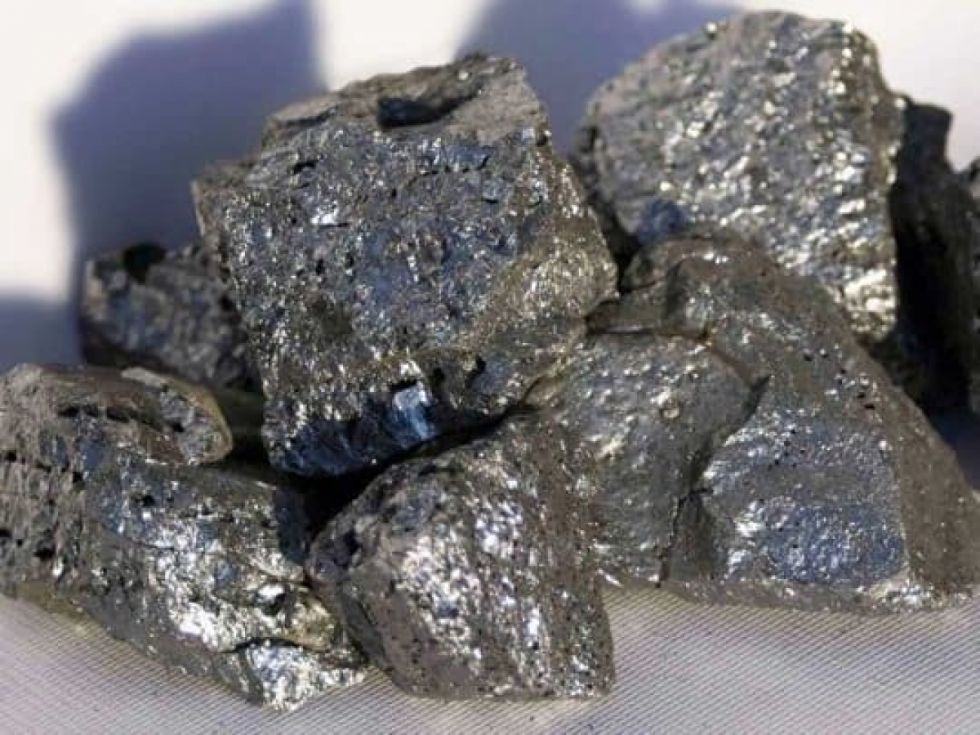 Investigan venta irregular de plomo y estaño