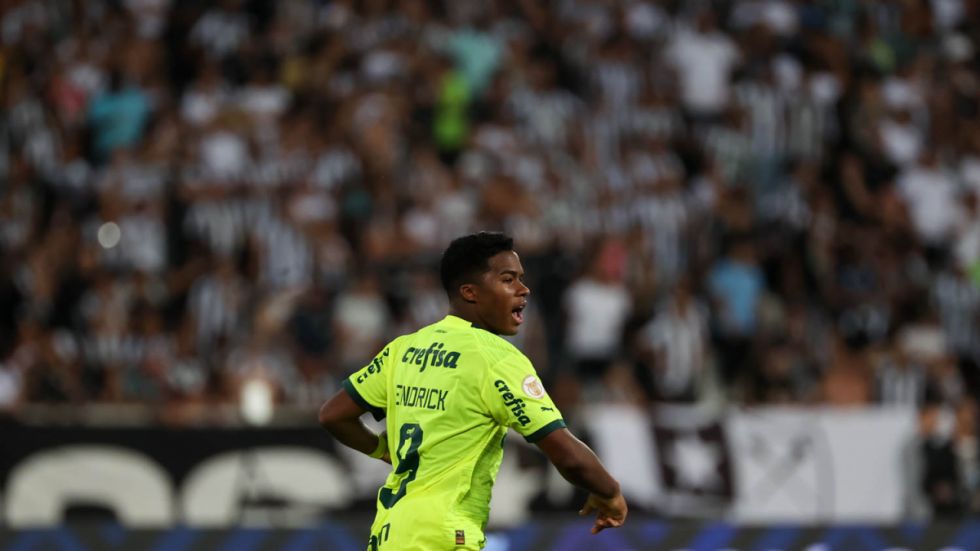 Video: Golazos de Endrick para la remontada del Palmeiras