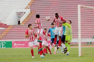 Municipal va por el pase a cuartos de final