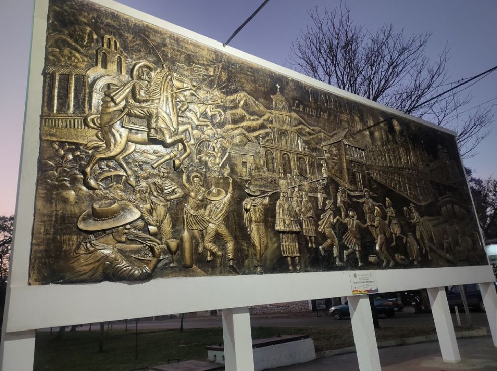 La belleza oculta de un mural revela la identidad tarijeña