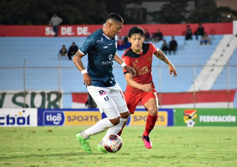Los números de Real Tomayapo ante Universitario de Vinto ¿cuántos partidos le ganó?
