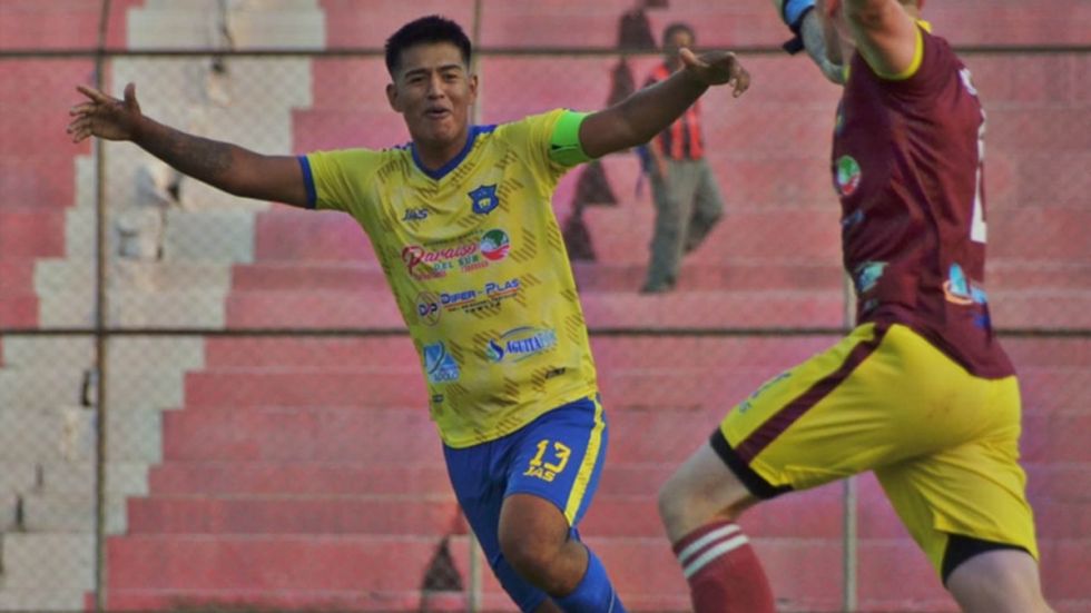 El club Pumas Chapacos hace historia instalándose en la Copa Simón Bolívar