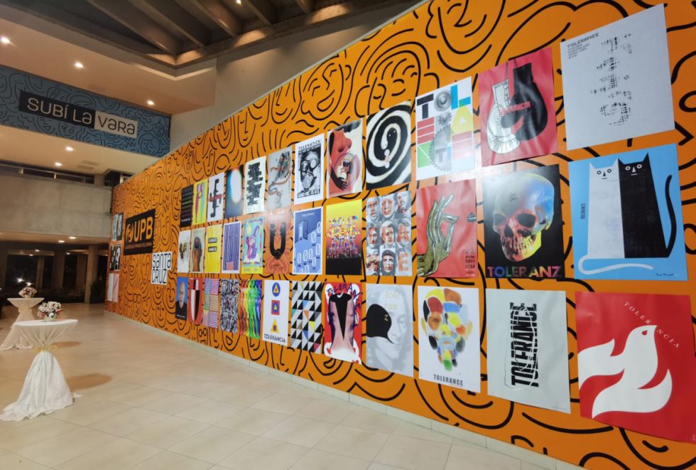 UPB Santa Cruz acoge la exhibición del Tolerance Project Inc.