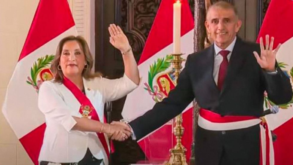 Boluarte juramenta a nuevo ministro del Interior