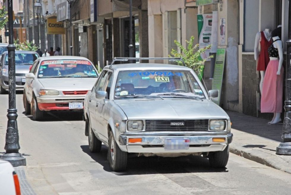 Tarija: La falta de consensos dilata el “Taxi Seguro” 