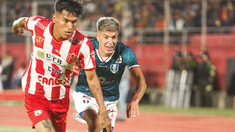 Tomayapo gana y queda en puertas de una copa internacional (VIDEO)