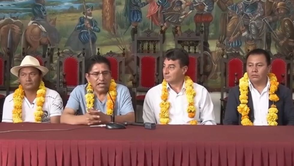 El MTS y el MNR se reúnen en Tarija, pero niegan una alianza