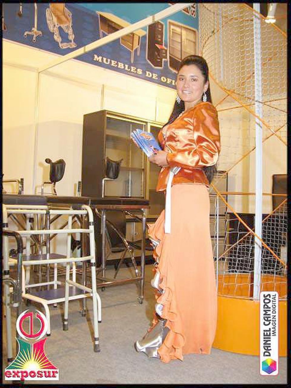 Rebeca Guerrero, azafata de METALFER