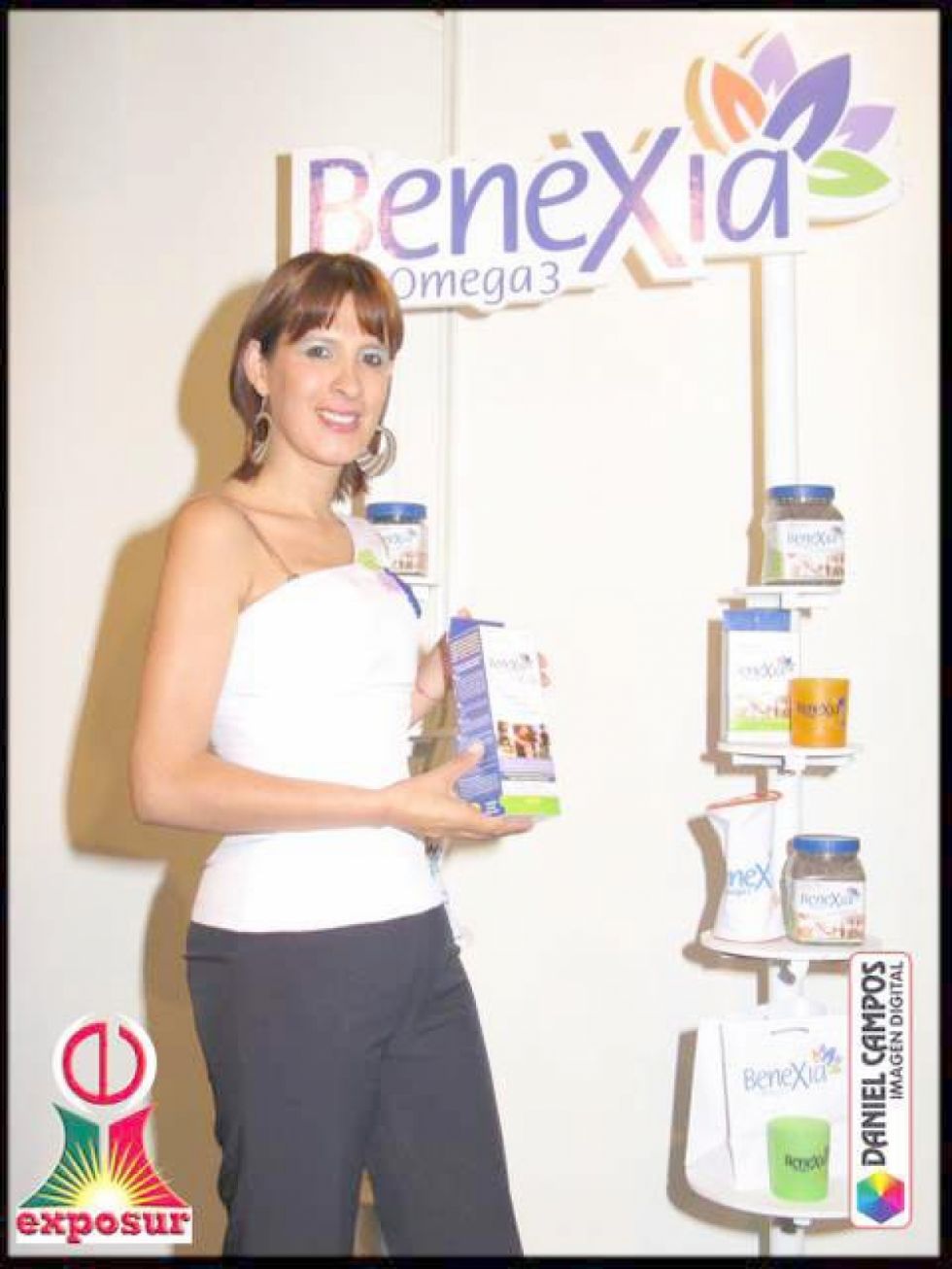 Gabriela Leon, azafata de BENEXIA