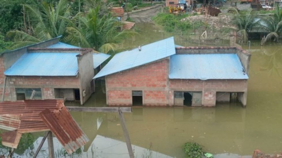 Lluvias: casas se inundan en Tipuani