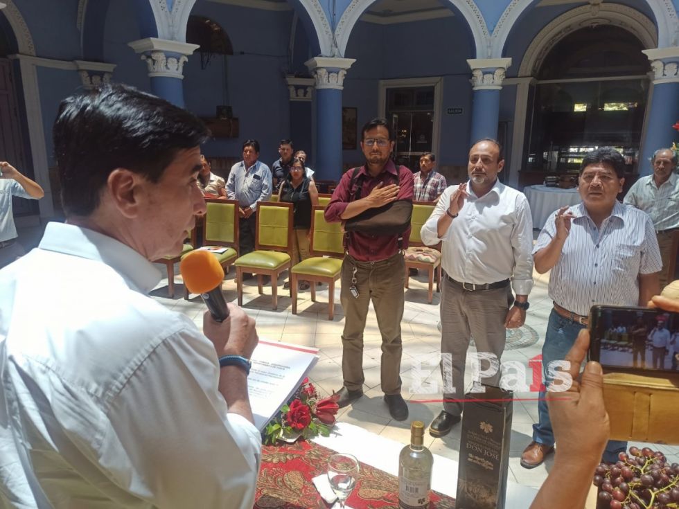 La Cámara de Industria de Tarija posesiona a sus nuevas autoridades para impulsar el desarrollo regional