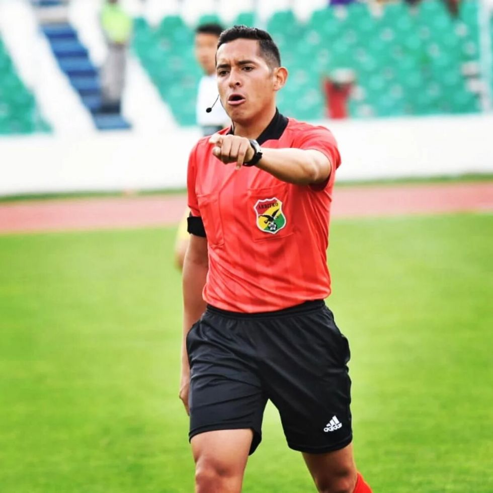 El tarijeño Jordy Alemán dirigirá la final entre Wilstermann y Bolívar