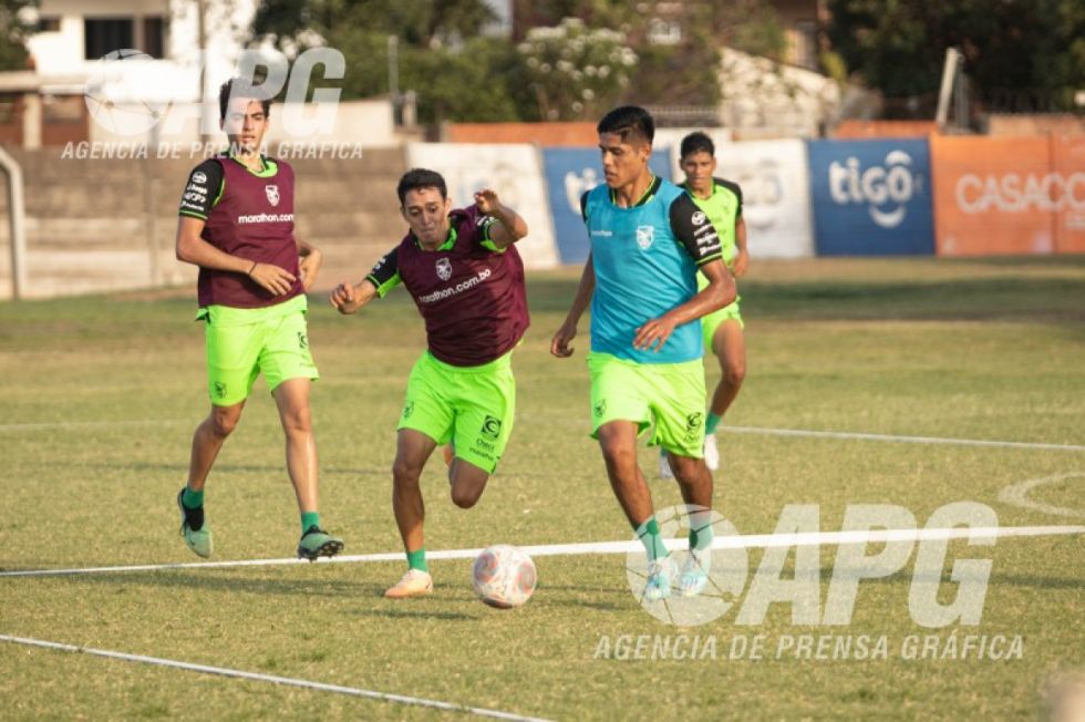 Selección Sub-23 reanuda su preparación bajo el mando de Escobar 