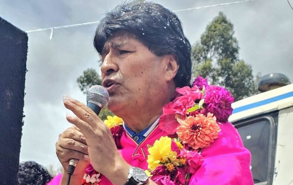 Evo ofrece segundo aguinaldo para adultos mayores si llega a la presidencia