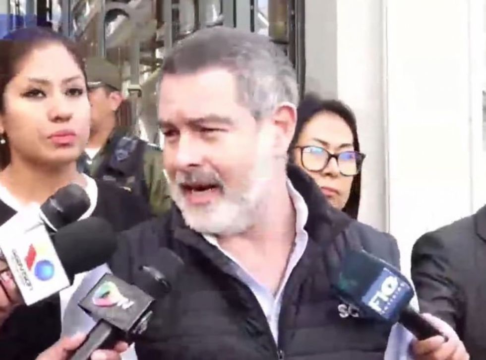 Zvonko Matkovic denuncia que en Santa Cruz se ‘negocia’ voto por tierra al permitir los avasallamientos