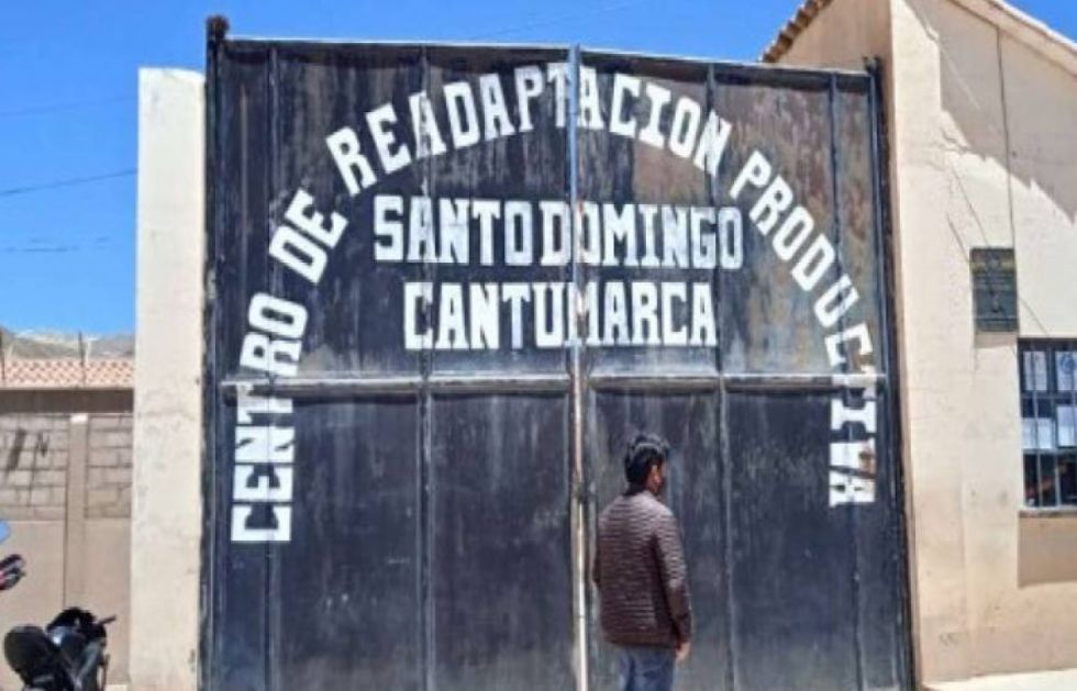 Defensoría reporta casos de tratos crueles, inhumanos y tortura en el penal de Cantumarca