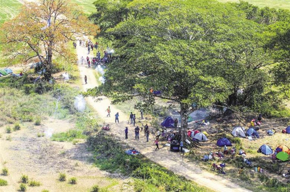 Involucran a tres exministros de Evo en tráfico de tierras