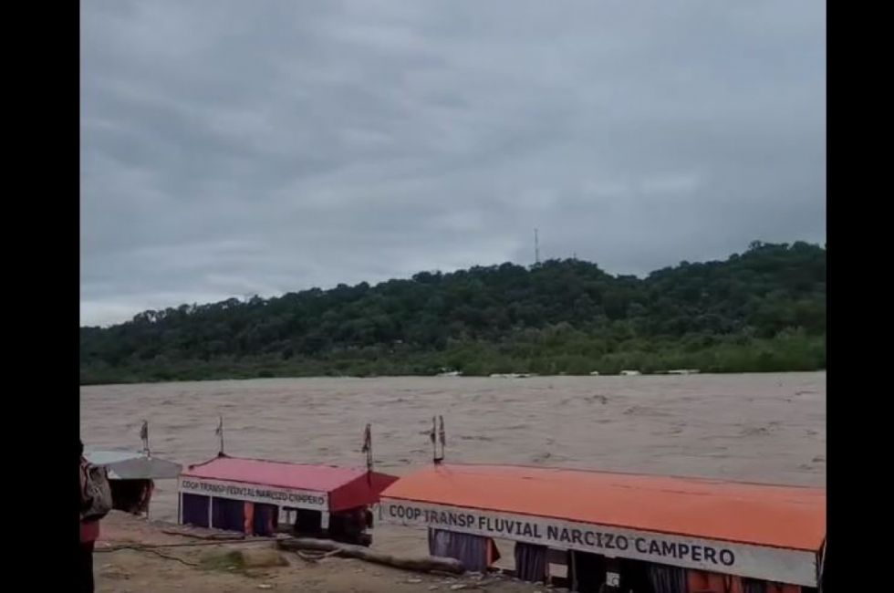 Crece el río Bermejo y cierran el paso de chalanas (Video)