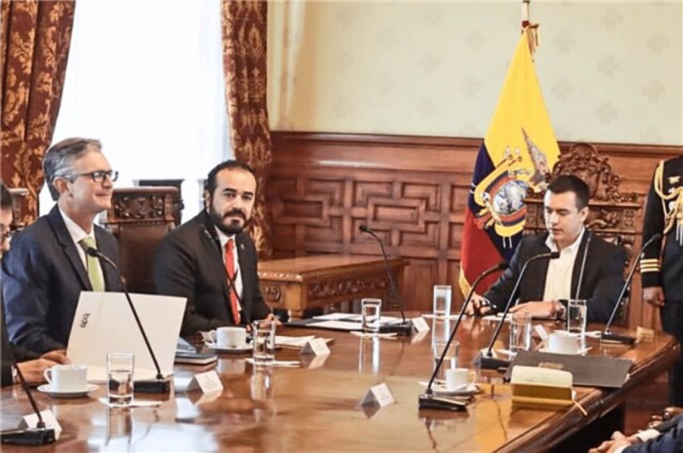 Gobierno de Ecuador busca saldar deudas con municipios