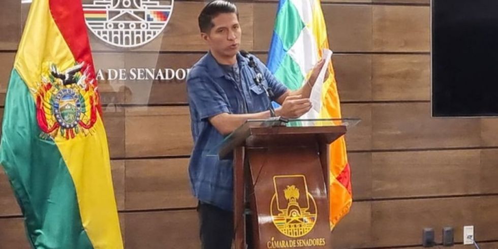 Andrónico en conferencia de prensa