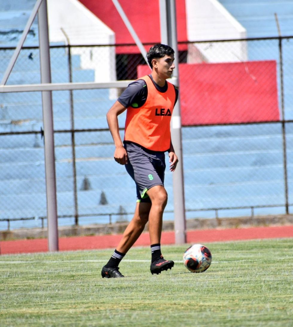 El jugador de Tomayapo que fue convocado para jugar el Preolímpico