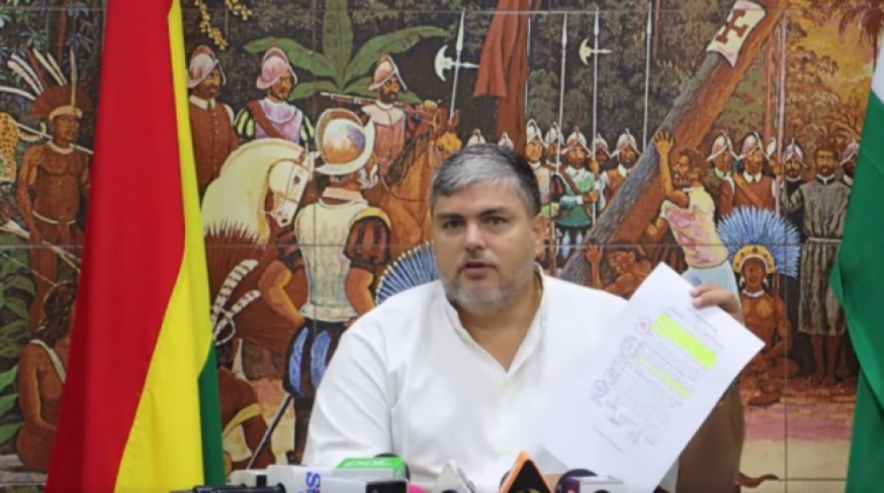 Cívicos llaman a Matkovic y a Aguilera para resolver lío por la suplencia de Camacho