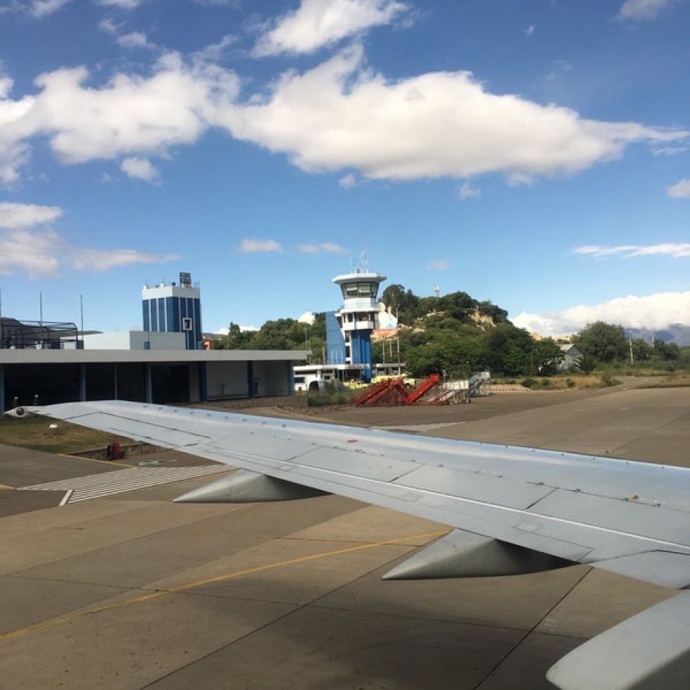 Cambiarán el pavimento del aeropuerto de Tarija de flexible a rígido 