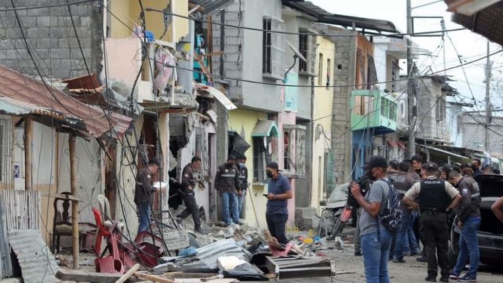 El vínculo detrás del conflicto interno en Ecuador