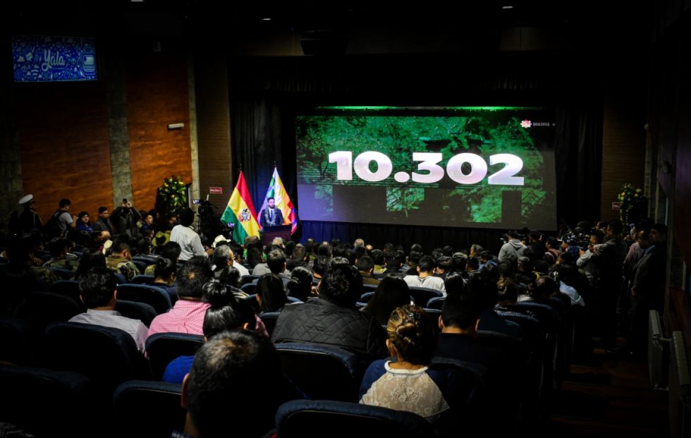 Bolivia erradicó 10.302 hectáreas de coca en 2023