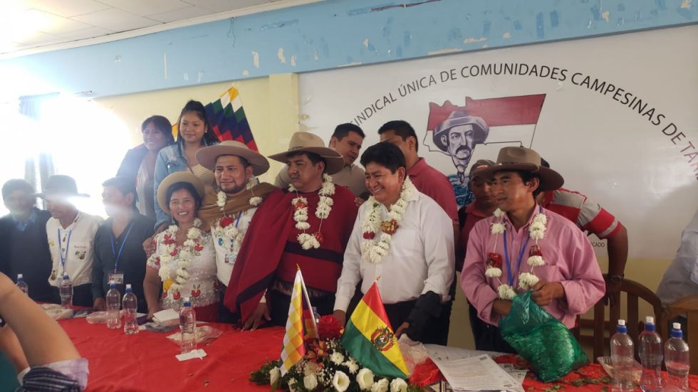 Ampliado campesino ratifica apoyo a Arce y reprocha a Evo