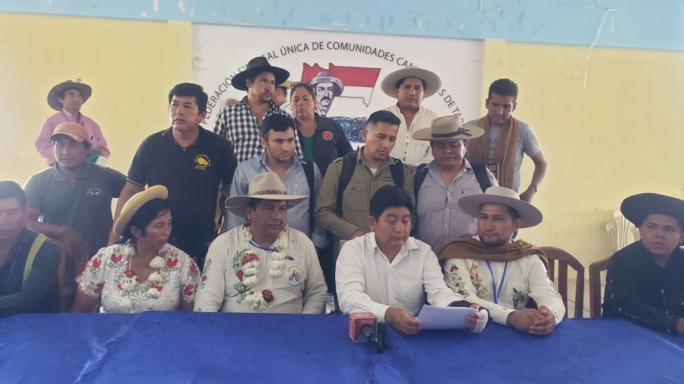 Develan presión judicial para que campesinos apoyen a Arce