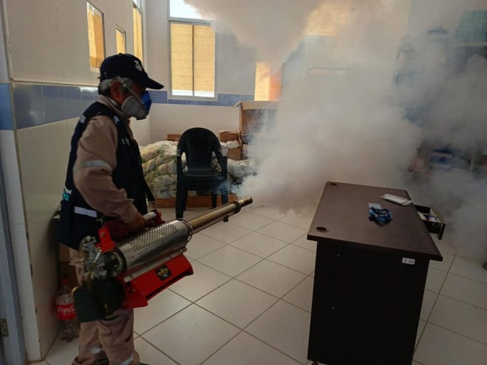 Emiten alerta epidemiológica por brote de covid y dengue