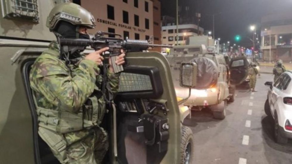 Constitucional autoriza el acuerdo militar con EEUU