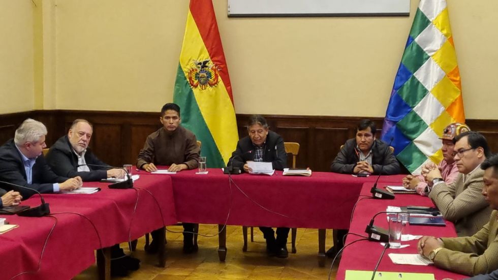 Judiciales: Comisión trabajará en una ley bajo la amenaza de más bloqueos