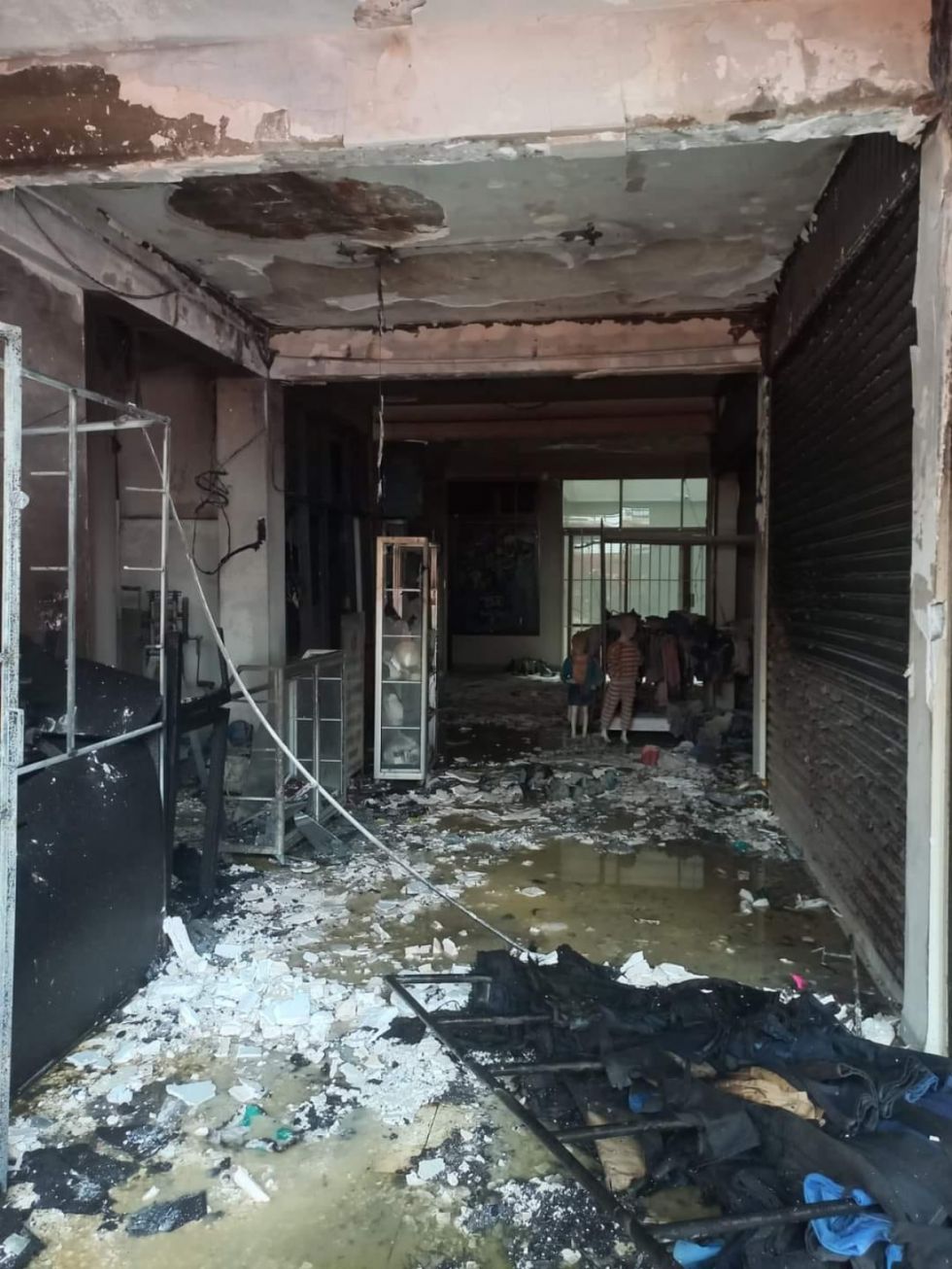 Aseguradora de Emtagas evalúa cobertura por incendio en centro comercial de Tarija