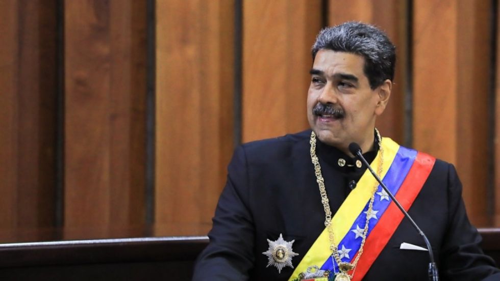 Maduro: "El que se mete con Venezuela se seca"
