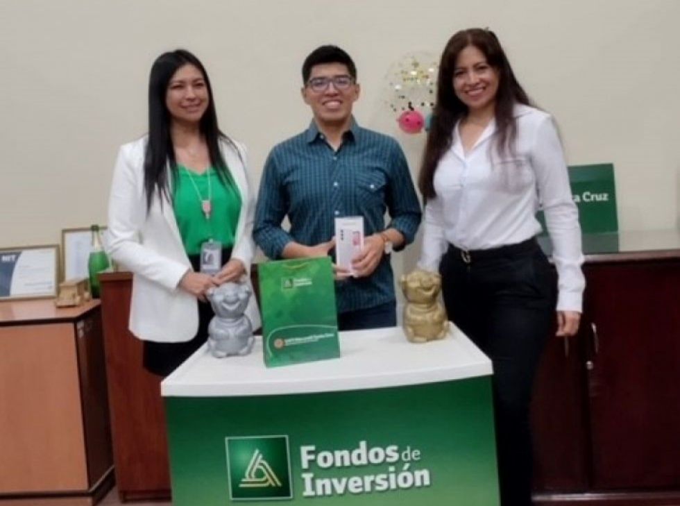 SAFI Mercantil Santa Cruz premia el compromiso de sus clientes