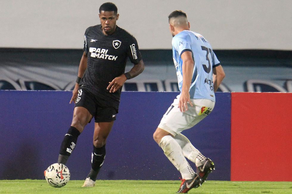 Aurora igualó con Botafogo en el partido de ida de fase 2