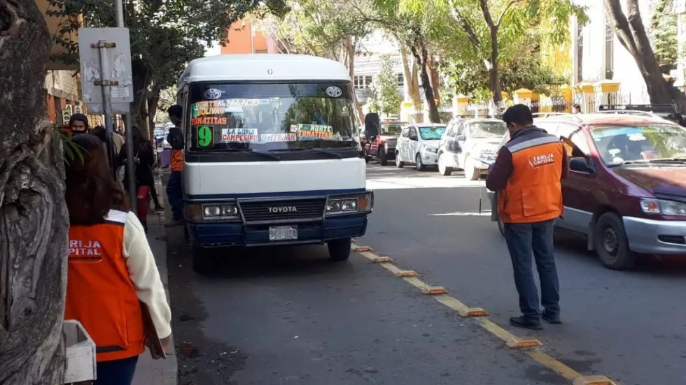 Municipios definirán la suba de pasajes, la Fedjuve cierra filas en rechazo