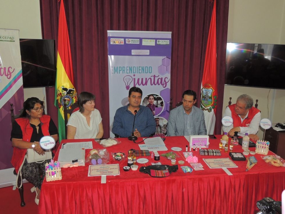 Alcaldía lanza cuarta versión de “Emprendiendo Juntas”