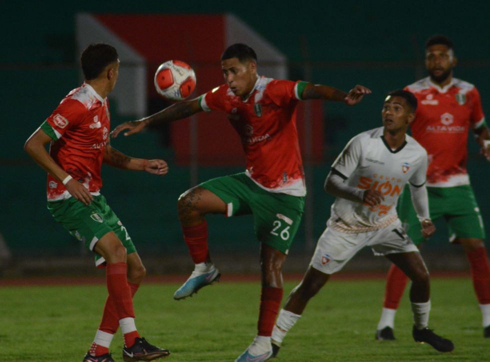 Real Tomayapo perdió el invicto en el torneo a manos de Royal Pari