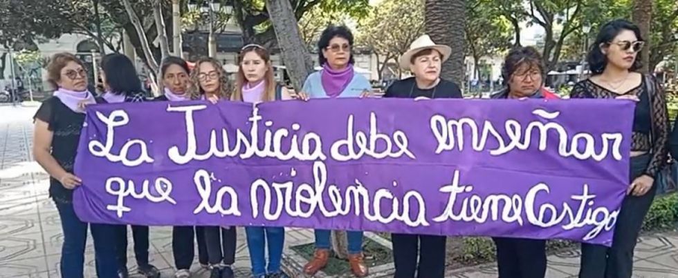 Colectivos en Tarija exigen ley de protección para huérfanos del Feminicidio