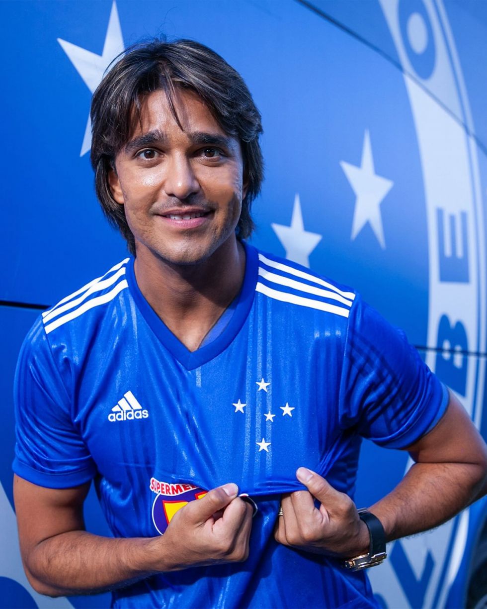 Ya es oficial: Así fue la bienvenida de Cruzeiro al “Flecheiro”